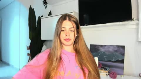 Lolitalolz online show from November 2025 07:03:03 PM