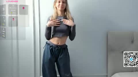 Anny online show from July 2026 12:07:02 PM