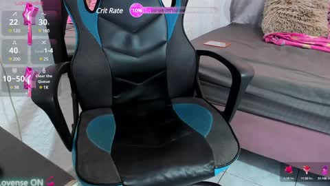 Snapshot of veronica_meller chatting on January 2025 01:21:02 PM Veronica online show from January 2025 01:21:02 PM