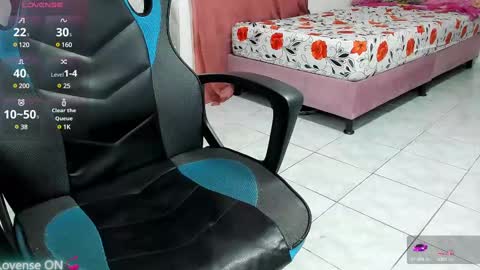 Snapshot of veronica_meller chatting on February 2025 12:19:01 PM Veronica online show from February 2025 12:19:01 PM