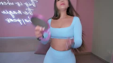 Snapshot of veronicablue1 chatting on July 2026 09:34:01 AM Vero online show from July 2026 09:34:01 AM