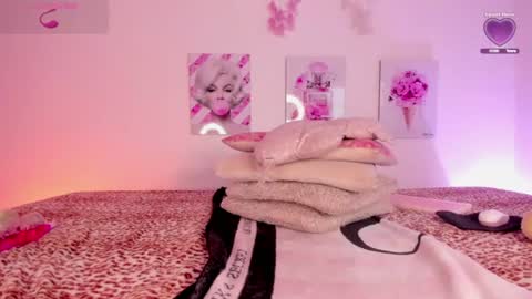 Snapshot of veronicabrunette chatting on June 2026 08:39:01 AM veronicabrunette online show from June 2026 08:39:01 AM