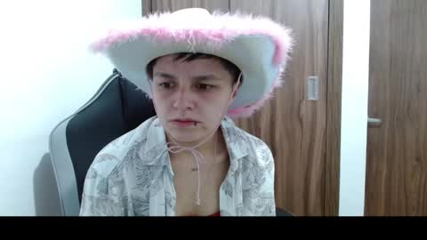 Snapshot of veronicaelite16 chatting on December 2024 09:30:02 AM Veronica Clark online show from December 2024 09:30:02 AM