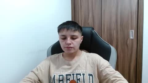 Snapshot of veronicaelite16 chatting on December 2024 10:39:01 PM Veronica Clark online show from December 2024 10:39:01 PM