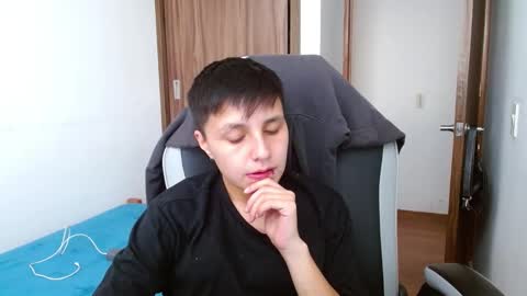 Snapshot of veronicaelite16 chatting on February 2025 10:03:02 PM Veronica Clark online show from February 2025 10:03:02 PM