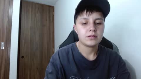 Snapshot of veronicaelite16 chatting on November 2025 03:27:01 AM Veronica Clark online show from November 2025 03:27:01 AM