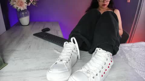 Veronica online show from May 2026 09:01:02 PM