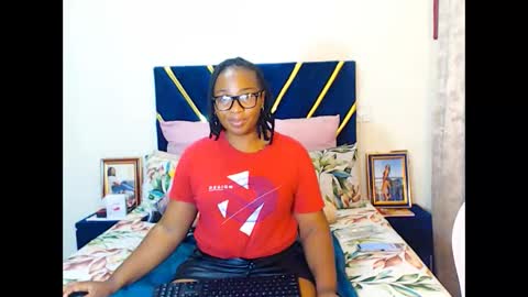 Snapshot of veronicarod1 chatting on March 2026 01:33:01 AM veronicarod1 online show from March 2026 01:33:01 AM