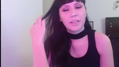 Snapshot of veronika_blak chatting on October 2025 02:18:01 AM Miss Veronika Blak online show from October 2025 02:18:01 AM