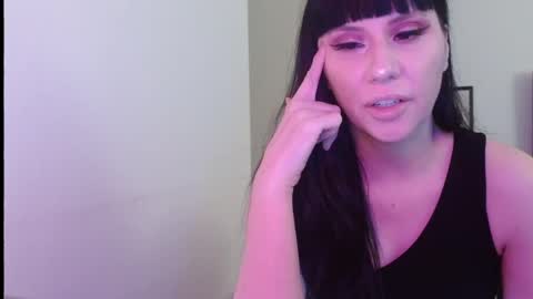 Snapshot of veronika_blak chatting on October 2025 02:42:01 AM Miss Veronika Blak online show from October 2025 02:42:01 AM