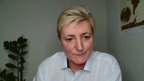 Snapshot of verony_ chatting on March 2025 03:24:01 PM verony_ online show from March 2025 03:24:01 PM