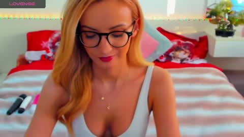 VerraSweet4u online show from February 2025 05:55:02 AM