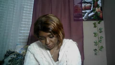 Snapshot of verronique1511 chatting on July 2026 06:45:02 PM verronique1511 online show from July 2026 06:45:02 PM