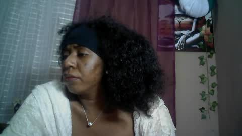 Snapshot of verronique1511 chatting on July 2026 05:48:02 PM verronique1511 online show from July 2026 05:48:02 PM