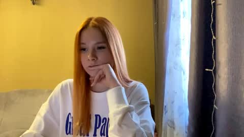 Snapshot of vertiegartrell chatting on May 2026 11:38:01 AM Lina online show from May 2026 11:38:01 AM