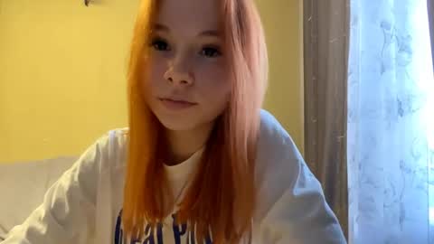 Snapshot of vertiegartrell chatting on June 2026 11:33:01 AM Lina online show from June 2026 11:33:01 AM