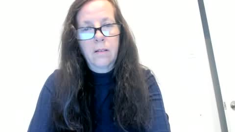 verysassypeachgoddess online show from June 2026 12:35:01 PM