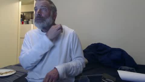 hairy man online show from February 2025 12:48:01 AM