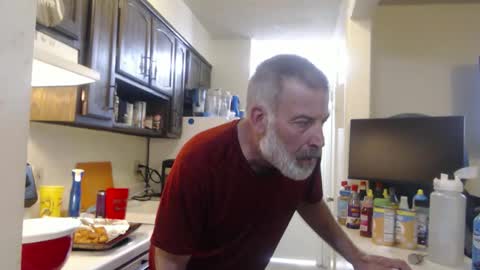 hairy man online show from April 2026 11:02:01 PM