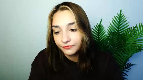 Ana online show from November 2025 07:52:02 AM