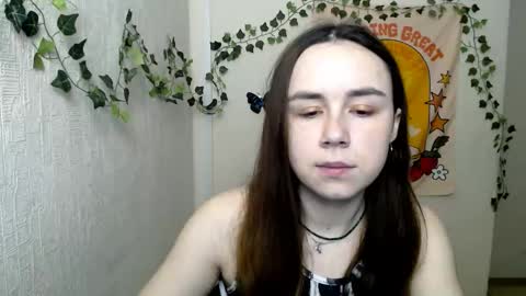 Snapshot of veryveryvery_shy chatting on March 2026 06:47:01 AM veryveryvery_shy online show from March 2026 06:47:01 AM