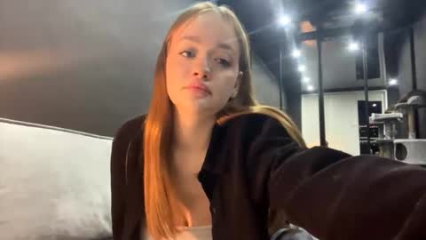 Esta online show from October 2025 02:34:01 PM