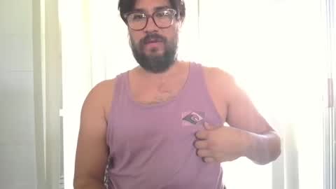 vesturelove online show from September 2025 05:23:02 PM