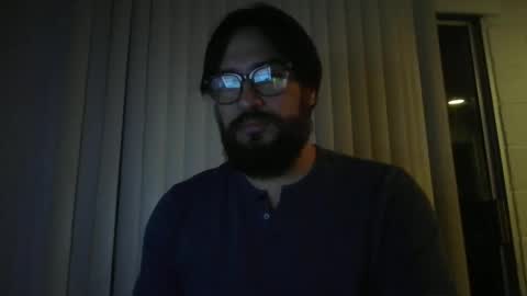 vesturelove online show from September 2025 05:22:01 AM