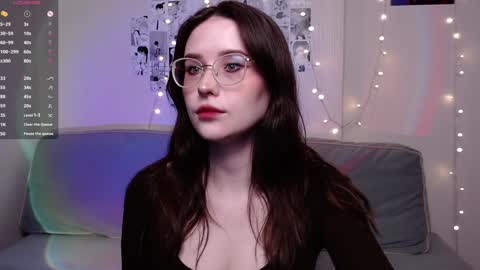 Iva  online show from December 2024 11:53:02 PM