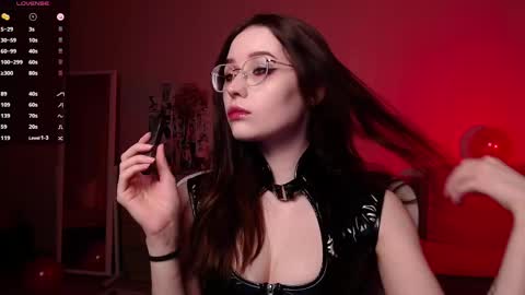 Iva  online show from March 2025 11:18:02 PM