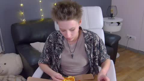 Via online show from January 2025 07:18:01 PM