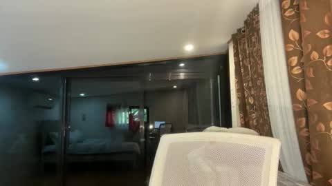 Snapshot of via_olala chatting on March 2026 07:15:01 AM via_olala online show from March 2026 07:15:01 AM