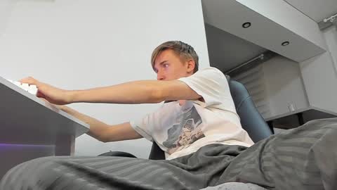 vibemygirl online show from January 2025 03:37:01 PM