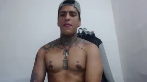 Victor cardenas online show from November 2025 05:24:02 PM