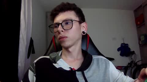 Vicent Brais online show from December 2024 05:38:02 AM