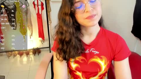 Vicky online show from December 2024 07:05:01 AM