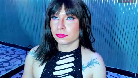 Snapshot of vicky_hot_x chatting on June 2026 01:02:01 PM online show from June 2026 01:02:01 PM
