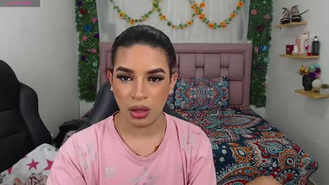 Snapshot of vickyxdany chatting on December 2024 09:22:01 PM vickyxdany online show from December 2024 09:22:01 PM