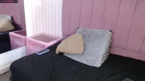 Victoria  online show from March 2025 06:48:01 AM