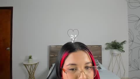 Victoria online show from January 2025 11:59:01 AM