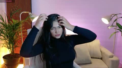 Snapshot of victoria___moon chatting on February 2026 12:41:02 PM victoria online show from February 2026 12:41:02 PM