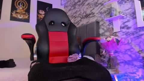 Victoria Coopeer online show from March 2025 01:37:01 AM