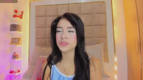 Victoria valentina  online show from March 2026 11:32:01 AM