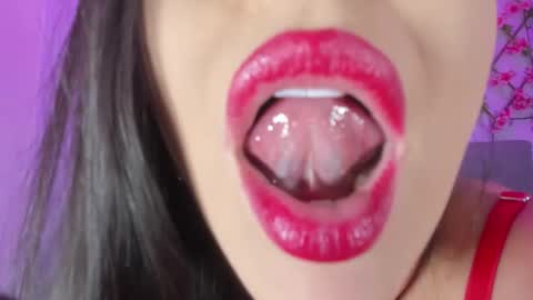 valentina online show from March 2025 01:16:02 PM