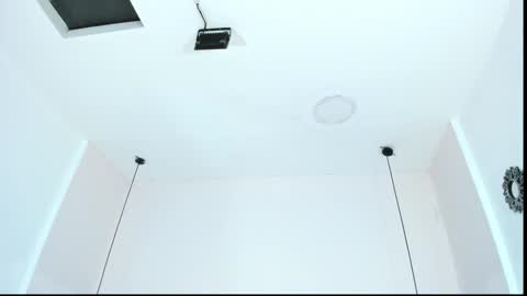 valentina online show from December 2025 11:50:02 AM