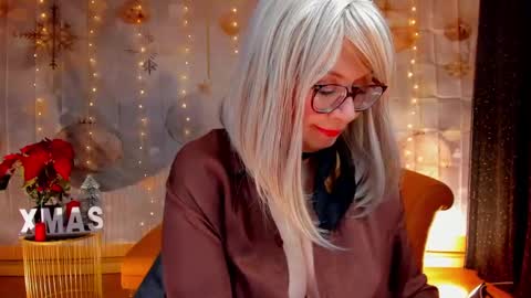 diorvictoria9 online show from December 2024 10:37:01 PM