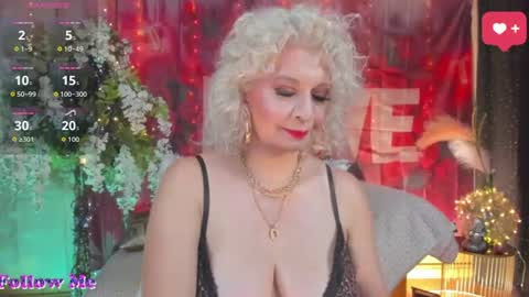 Snapshot of victoria_dior chatting on July 2026 05:40:02 PM diorvictoria9 online show from July 2026 05:40:02 PM