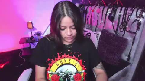 Snapshot of victoria_floyd1 chatting on June 2026 10:54:02 PM victoria_floyd1 online show from June 2026 10:54:02 PM
