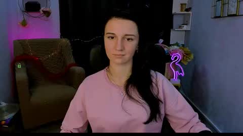 Victoria online show from October 2025 08:09:02 PM
