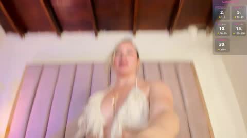 VICTORIA online show from December 2025 09:23:02 PM